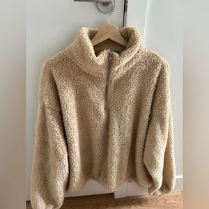 Teddy sweater